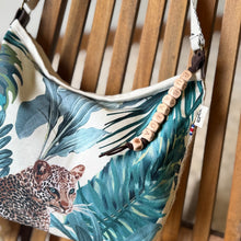 Load image into Gallery viewer, Printed Penca Bag
