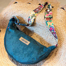Cargar imagen en el visor de la galería, Cartera Nico
