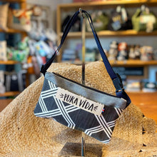 Cargar imagen en el visor de la galería, Bs.As., Belt Bag

