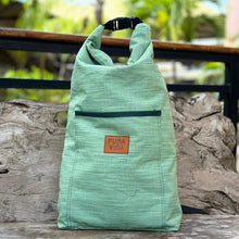 Cargar imagen en el visor de la galería, MOCHILA ARENAL, impermeable
