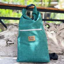 Cargar imagen en el visor de la galería, MOCHILA ARENAL, impermeable
