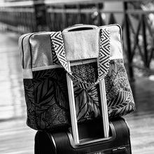 Load image into Gallery viewer, Jeny bag, travel bag
